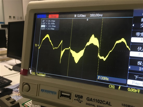 有源高通滤波器输出波形畸变